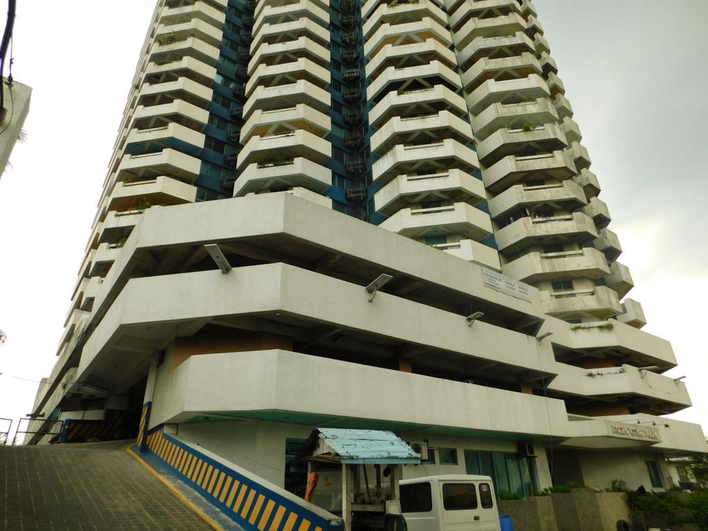 Ofw Hotel Manila Pasay Exterior photo